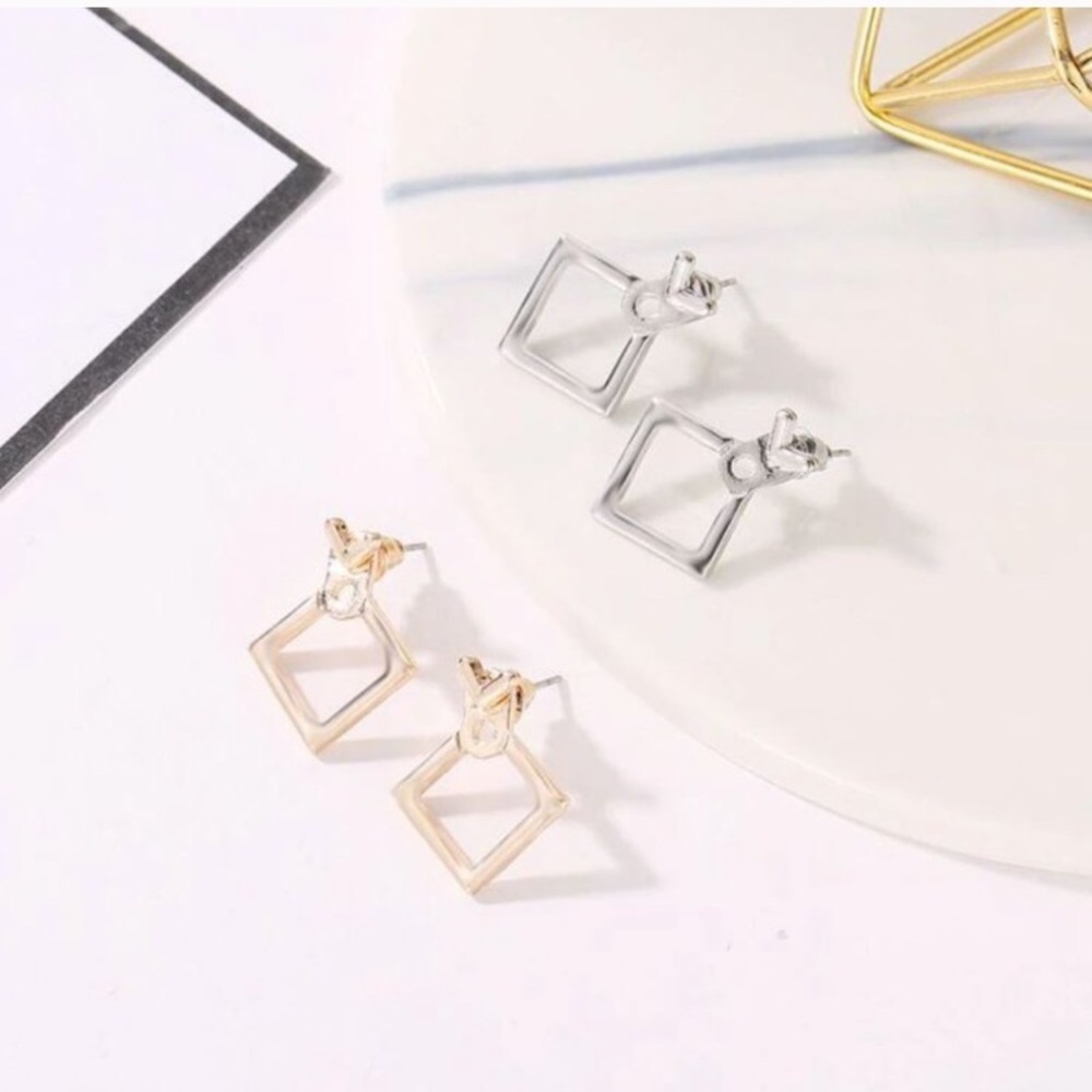⚜️𝟯𝟬%𝗢𝗙𝗙 𝗯𝘂𝗻𝗱𝗹𝗲𝘀 𝟯+⚜️ NEW Square Minimalist Jacket Earrings - Picture 4 of 7